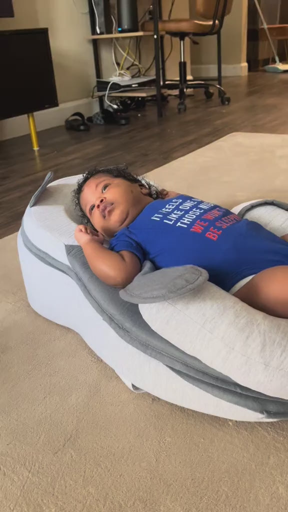 Portable and Removable Baby Anti-Spitting Ramp Pillow